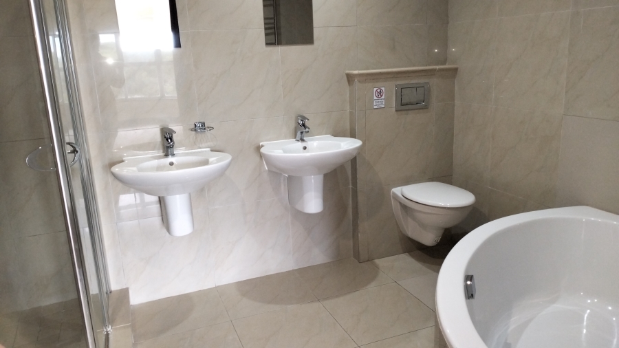 To Let 3 Bedroom Property for Rent in Marina Martinique Eastern Cape